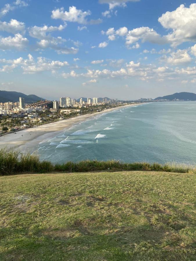 Apartamento Com Estacionamento, Wi-Fi, Ar Condicionado A 300 Metros Da Praia Da Enseada No Guaruja. Exterior photo