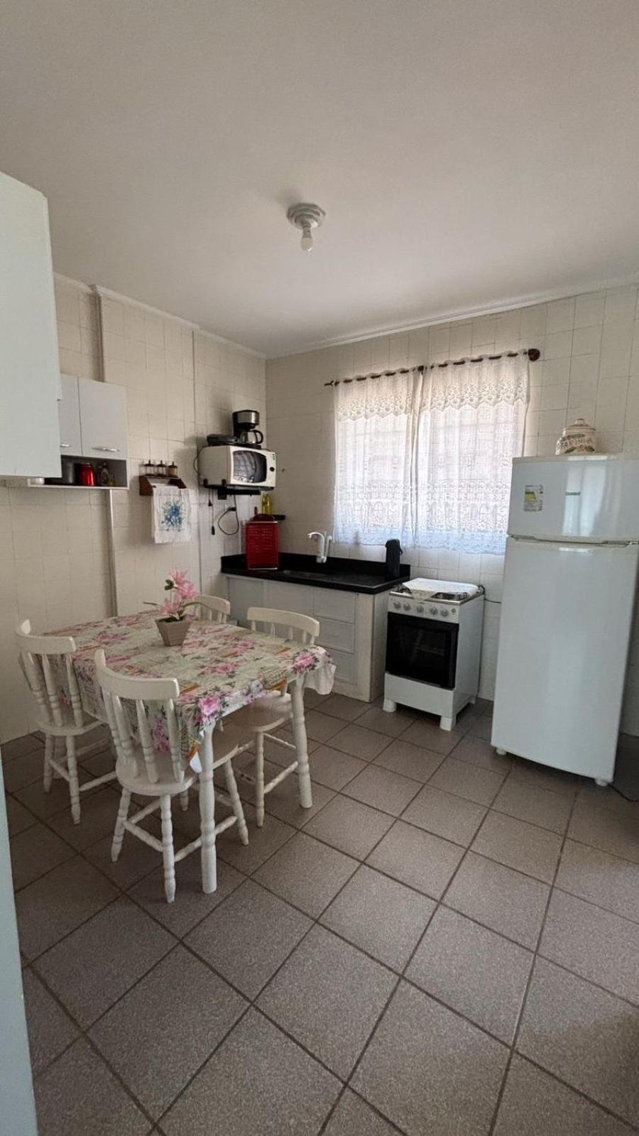 Apartamento Com Estacionamento, Wi-Fi, Ar Condicionado A 300 Metros Da Praia Da Enseada No Guaruja. Exterior photo